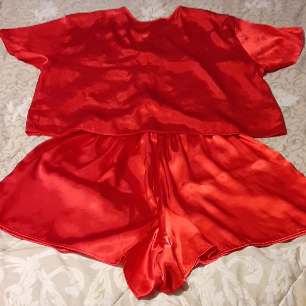 Red Pajama Set - Picture 5 of 6